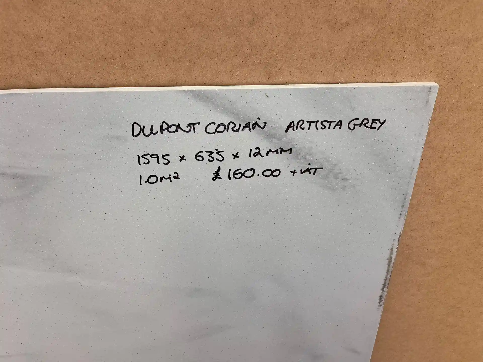 DuPont Corian dupont-corian-artista-grey-1595x635x12mm